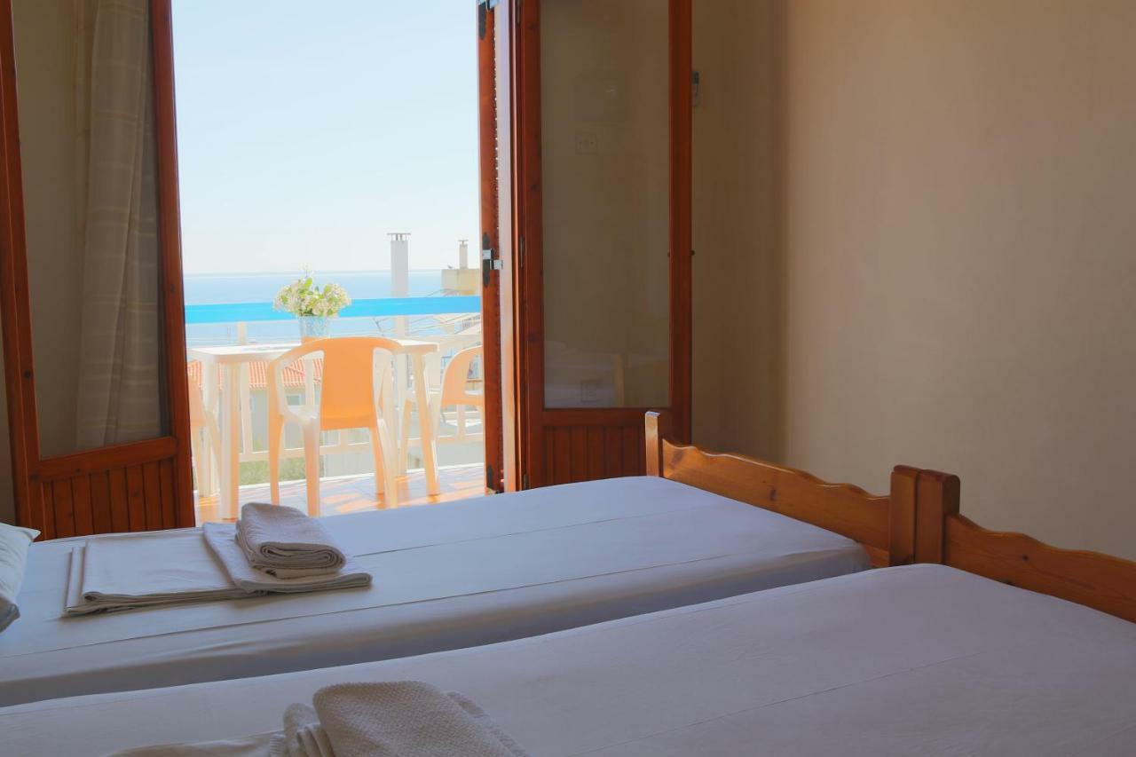 Seaview Self Catering Apartment - Helen No 1 Xiropigado Exterior foto